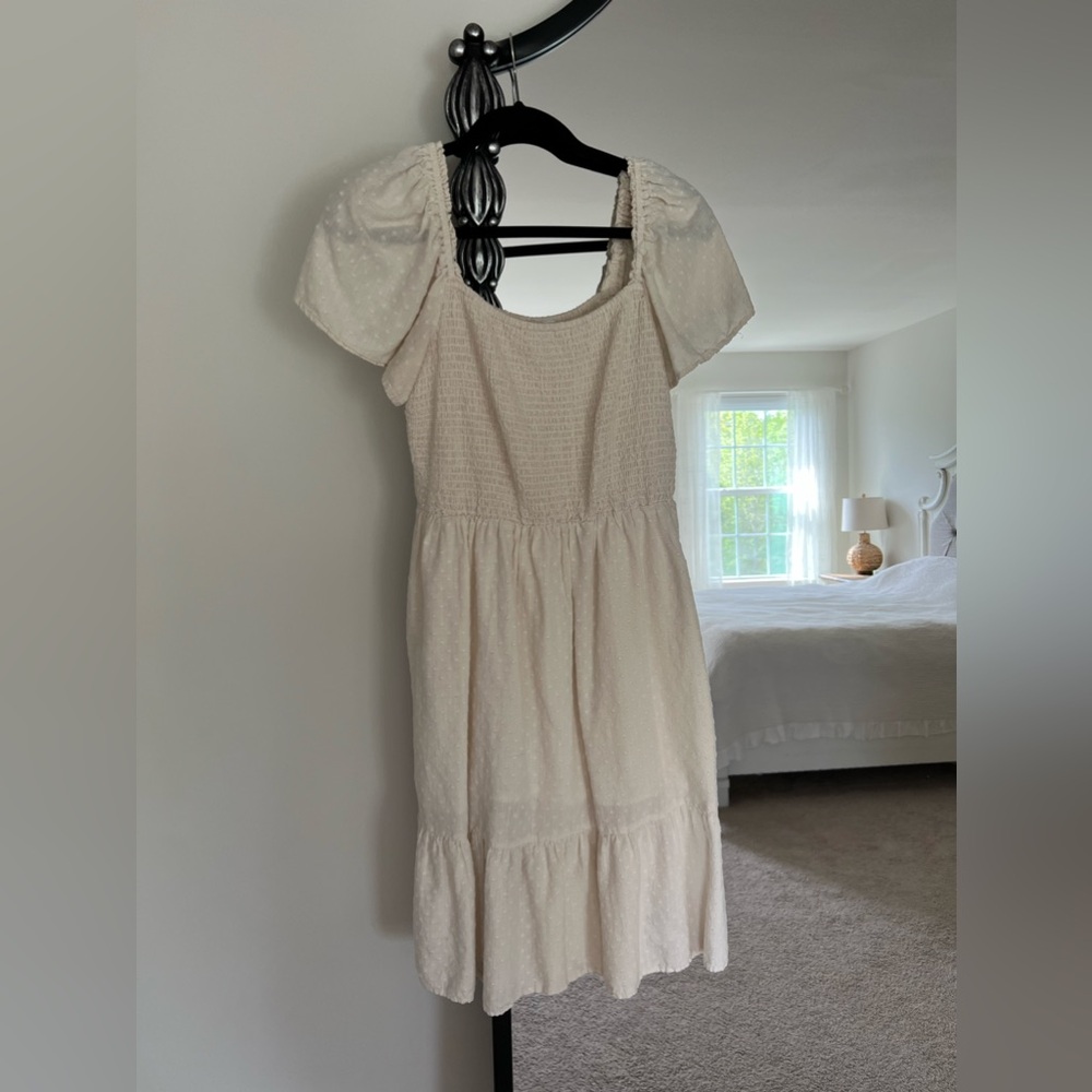 Gap cream dress